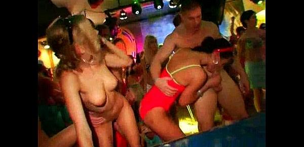  Mega sex dance party with sexy babes in club